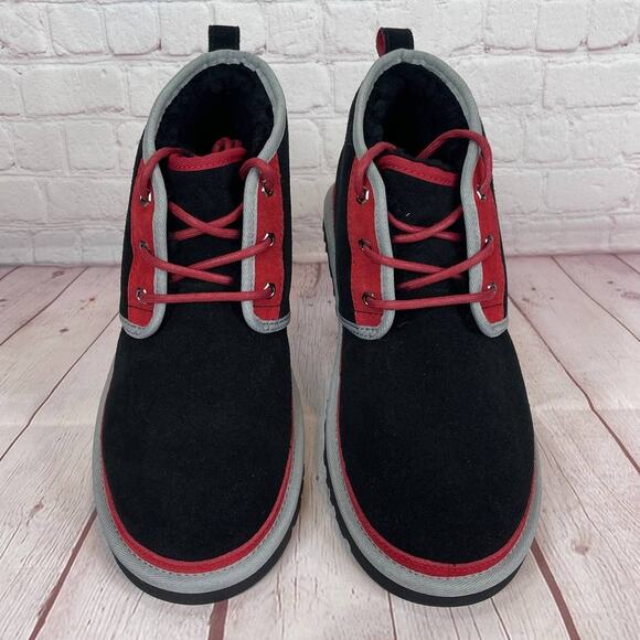 Ugg Neumel Mashup Black Red Suede Chukka Boots Mens Size 9 (S/N 3236) - Picture 6 of 10